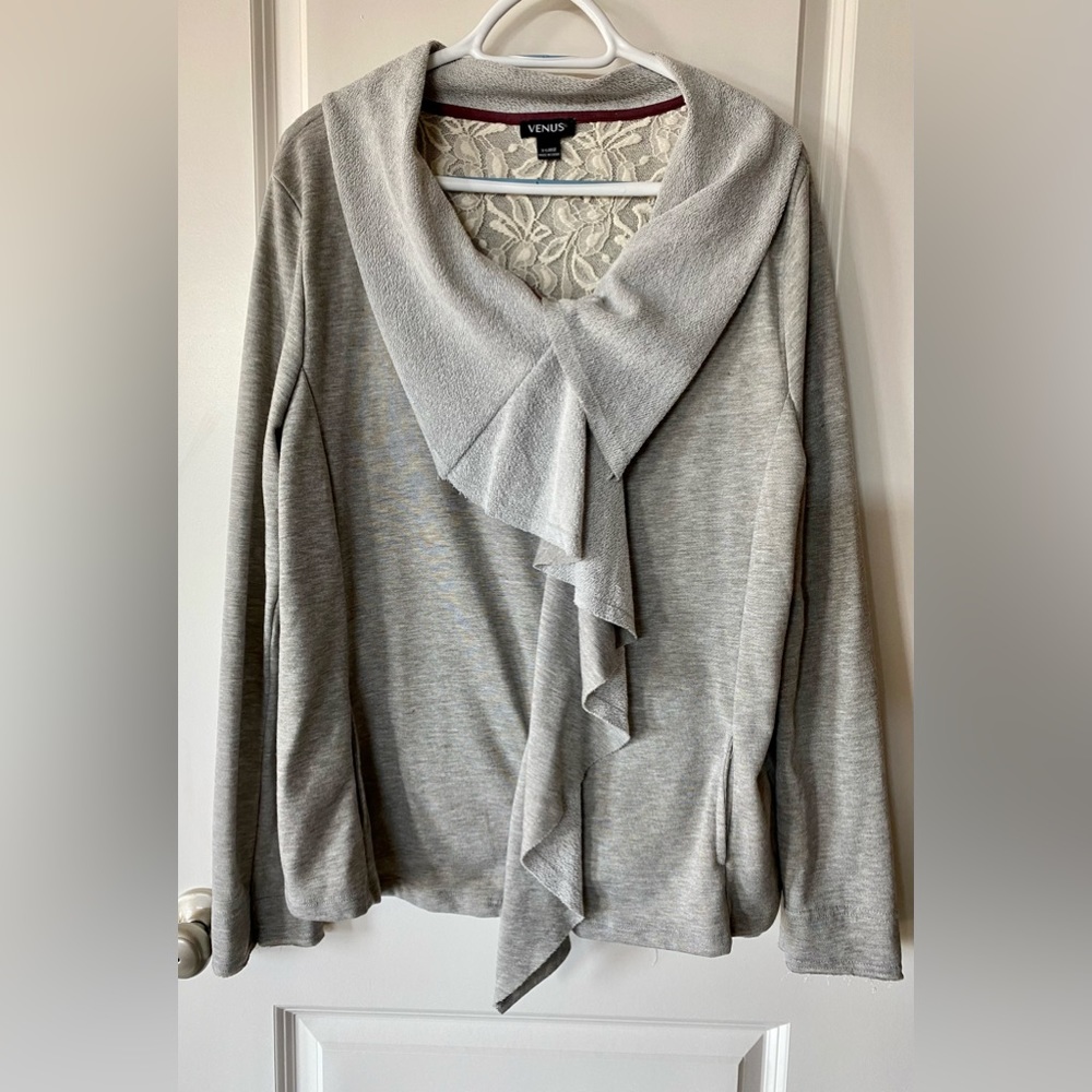 Lightweight sweater